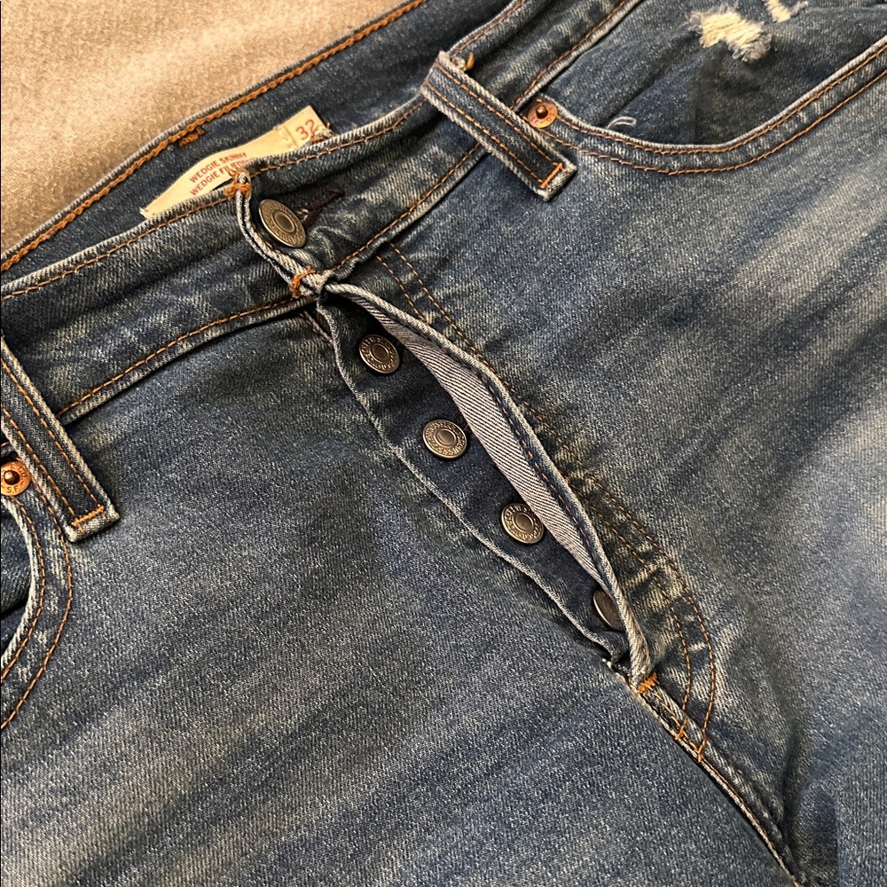 Distressed Blue Jeans - Picture 5 of 5